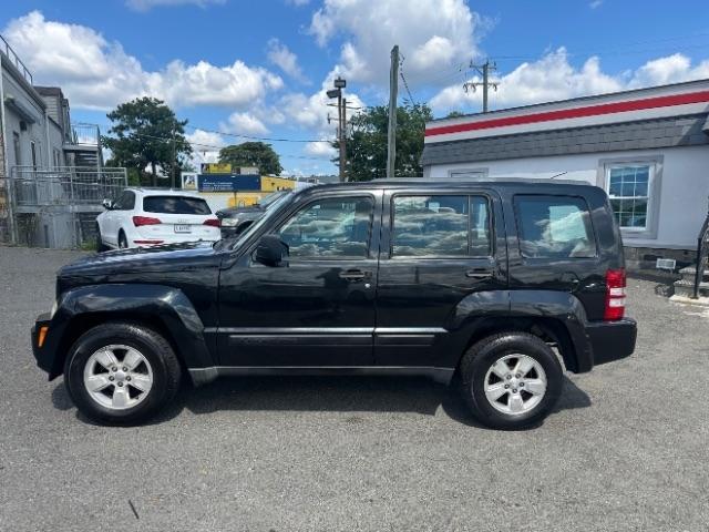 Jeep Liberty RWD 4dr Sport 2012