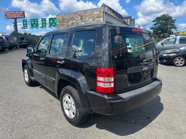 Jeep Liberty RWD 4dr Sport 2012