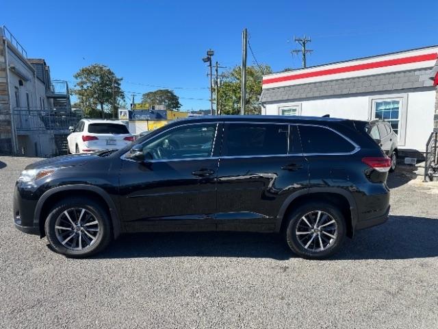 Toyota Highlander XLE V6 AWD (Natl) 2018