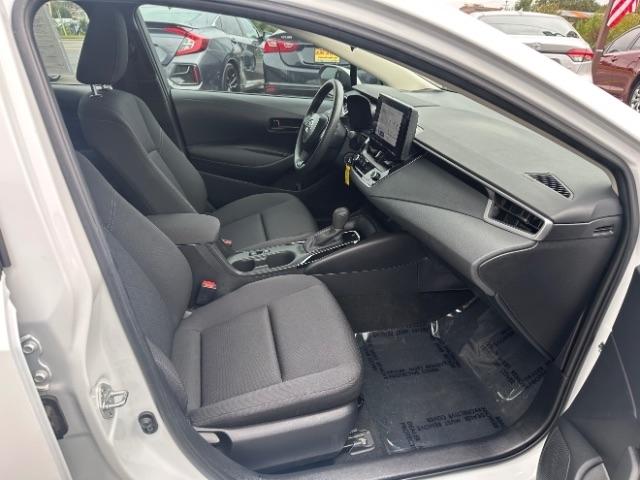 Toyota Corolla LE CVT (Natl) 2024