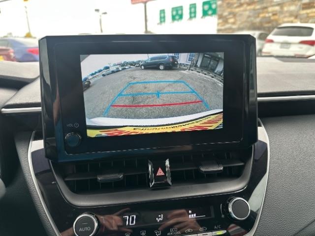 Toyota Corolla LE CVT (Natl) 2024