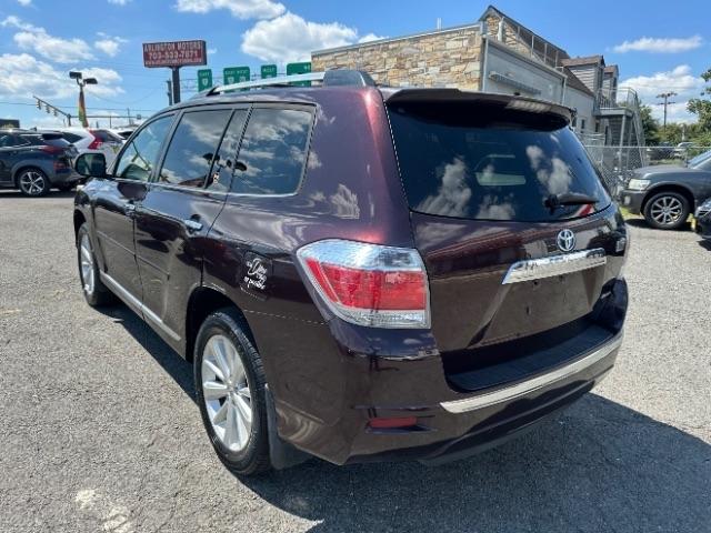 Toyota Highlander Hybrid 4WD 4dr Limited (Natl) 2013