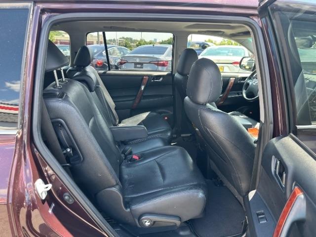 Toyota Highlander Hybrid 4WD 4dr Limited (Natl) 2013
