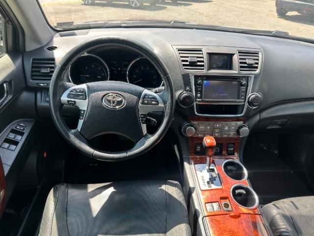 Toyota Highlander Hybrid 4WD 4dr Limited (Natl) 2013