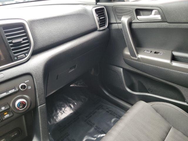 Kia Sportage LX FWD 2020