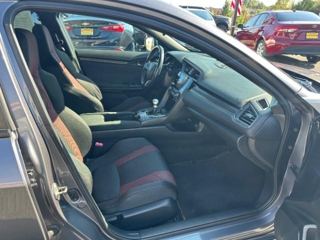Honda Civic Si Sedan Manual w/Summer Tires 2020