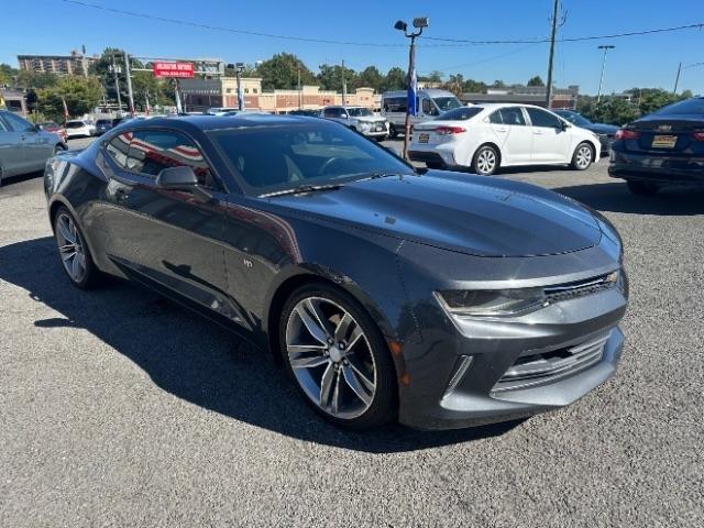 Chevrolet Camaro 2dr Cpe 1LT 2017