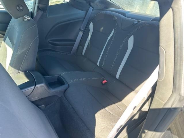 Chevrolet Camaro 2dr Cpe 1LT 2017