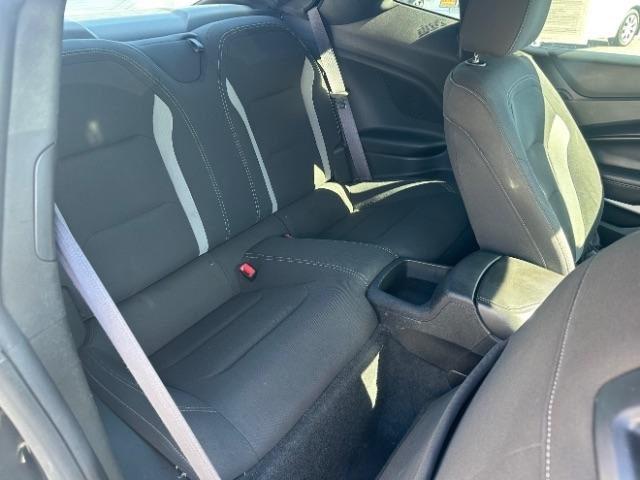 Chevrolet Camaro 2dr Cpe 1LT 2017