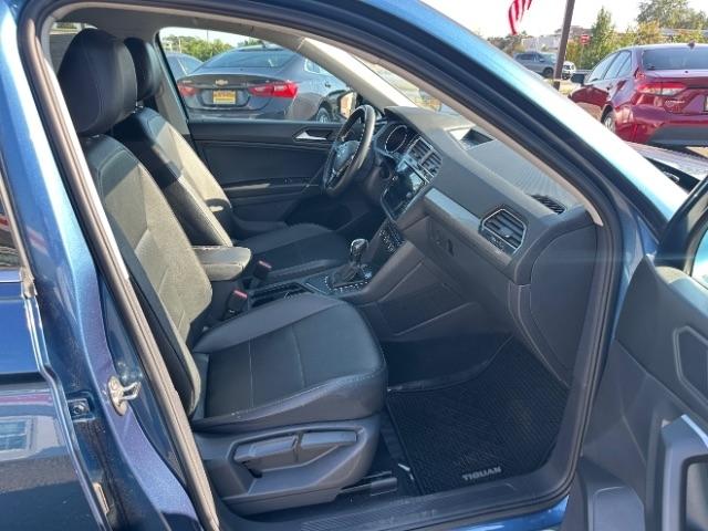 Volkswagen Tiguan 2.0T SE R-Line Black FWD 2020