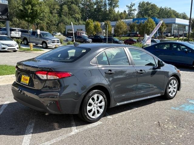 Toyota Corolla LE CVT (Natl) 2025