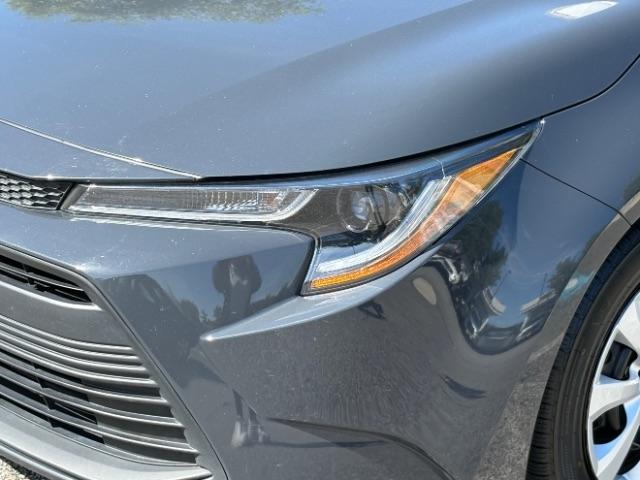 Toyota Corolla LE CVT (Natl) 2025