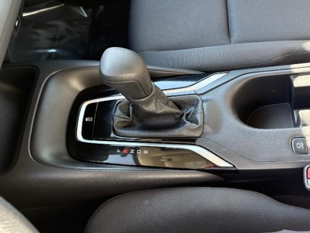 Toyota Corolla LE CVT (Natl) 2025