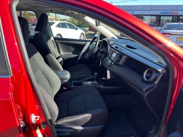 Toyota RAV4 XLE AWD (Natl) 2017