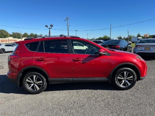 Toyota RAV4 XLE AWD (Natl) 2017