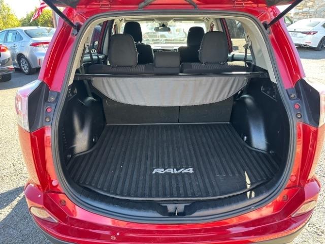 Toyota RAV4 XLE AWD (Natl) 2017