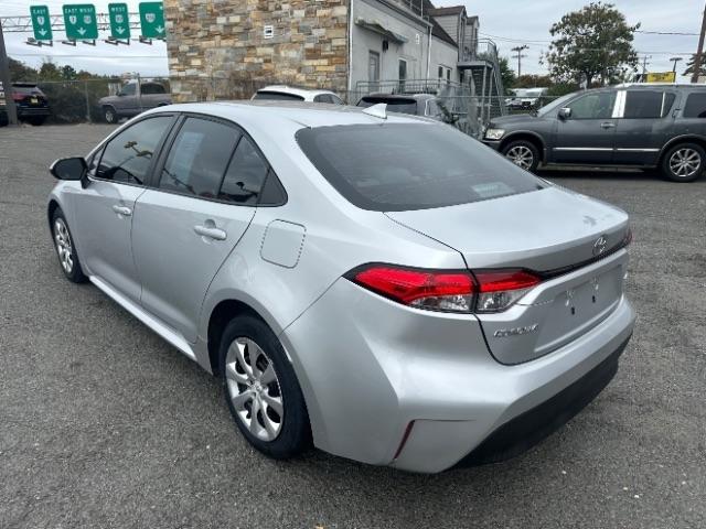 Toyota Corolla LE CVT (Natl) 2024