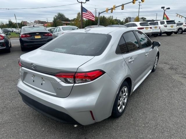 Toyota Corolla LE CVT (Natl) 2024