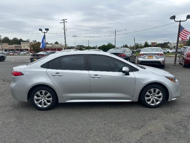 Toyota Corolla LE CVT (Natl) 2024