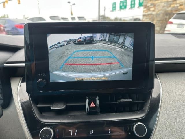 Toyota Corolla LE CVT (Natl) 2024