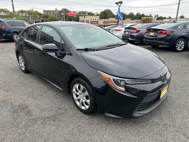 Toyota Corolla LE CVT (Natl) 2024