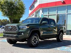 2022 Toyota Tacoma 2WD SR5 Double Cab 5' Bed V6 AT (Natl)