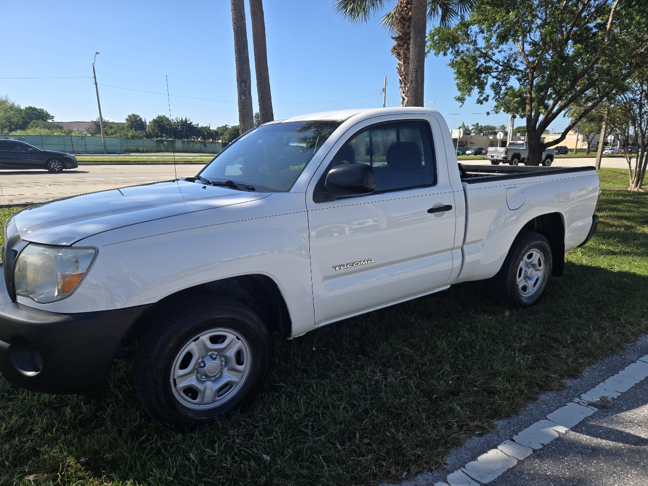 2010 Toyota Tacoma Regular Cab 2WD