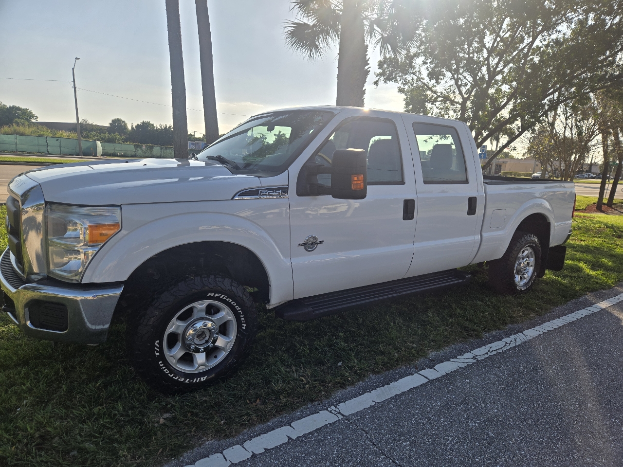 2016 Ford F-250 SD XLT Crew Cab Long Bed 4WD