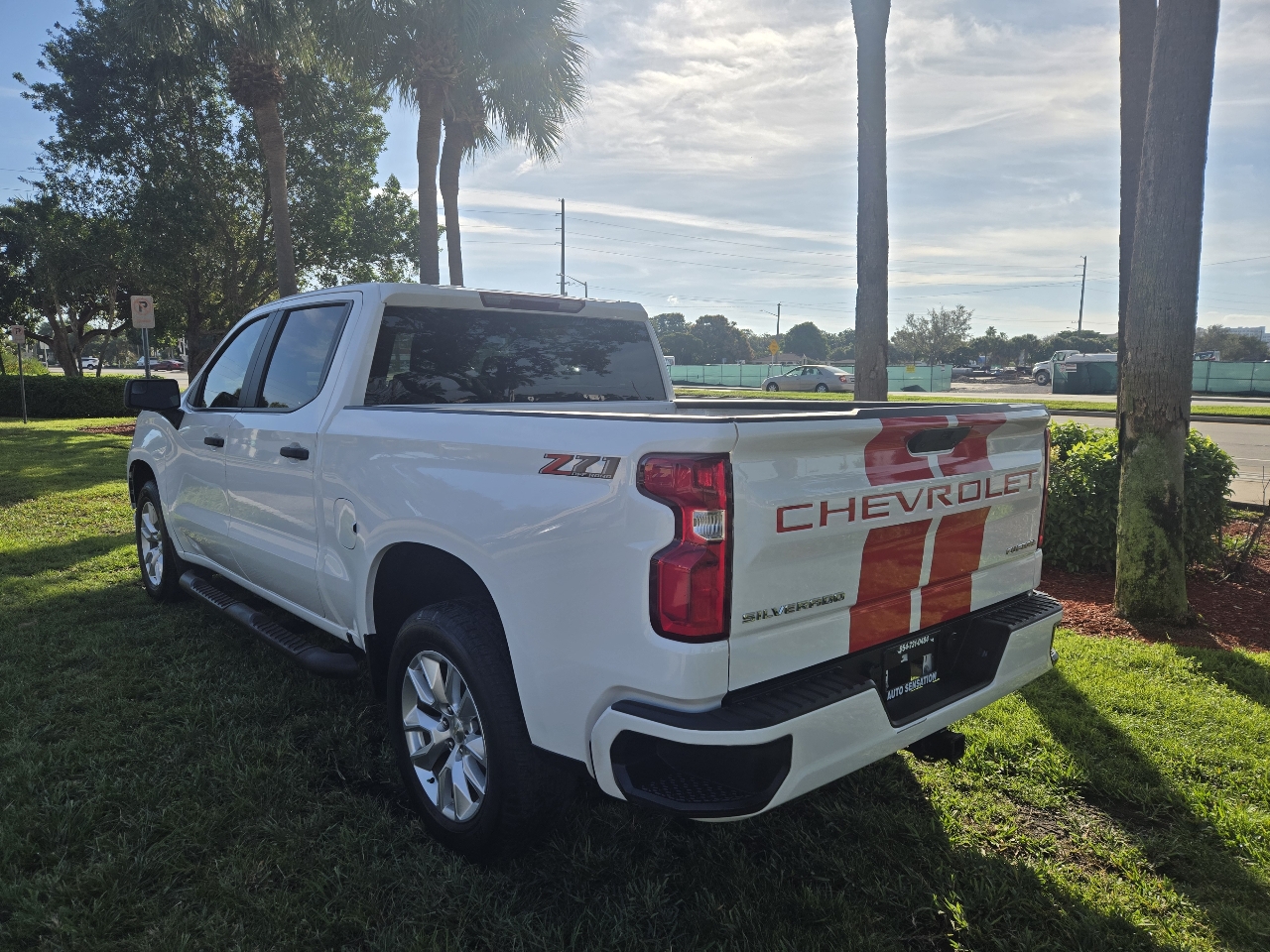 Chevrolet Silverado 1500 Custom Crew Cab 2WD 2021