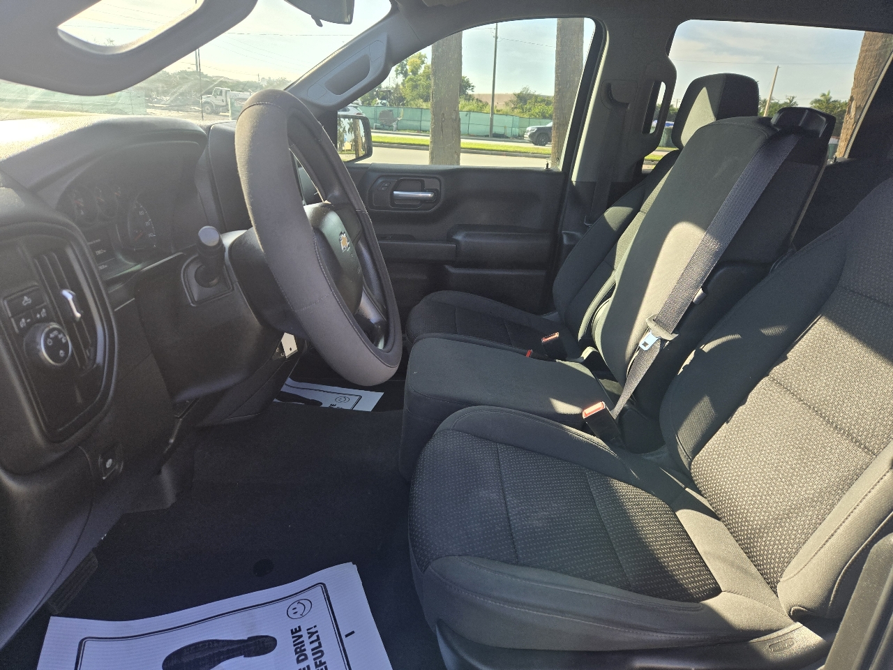 Chevrolet Silverado 1500 Custom Crew Cab 2WD 2021