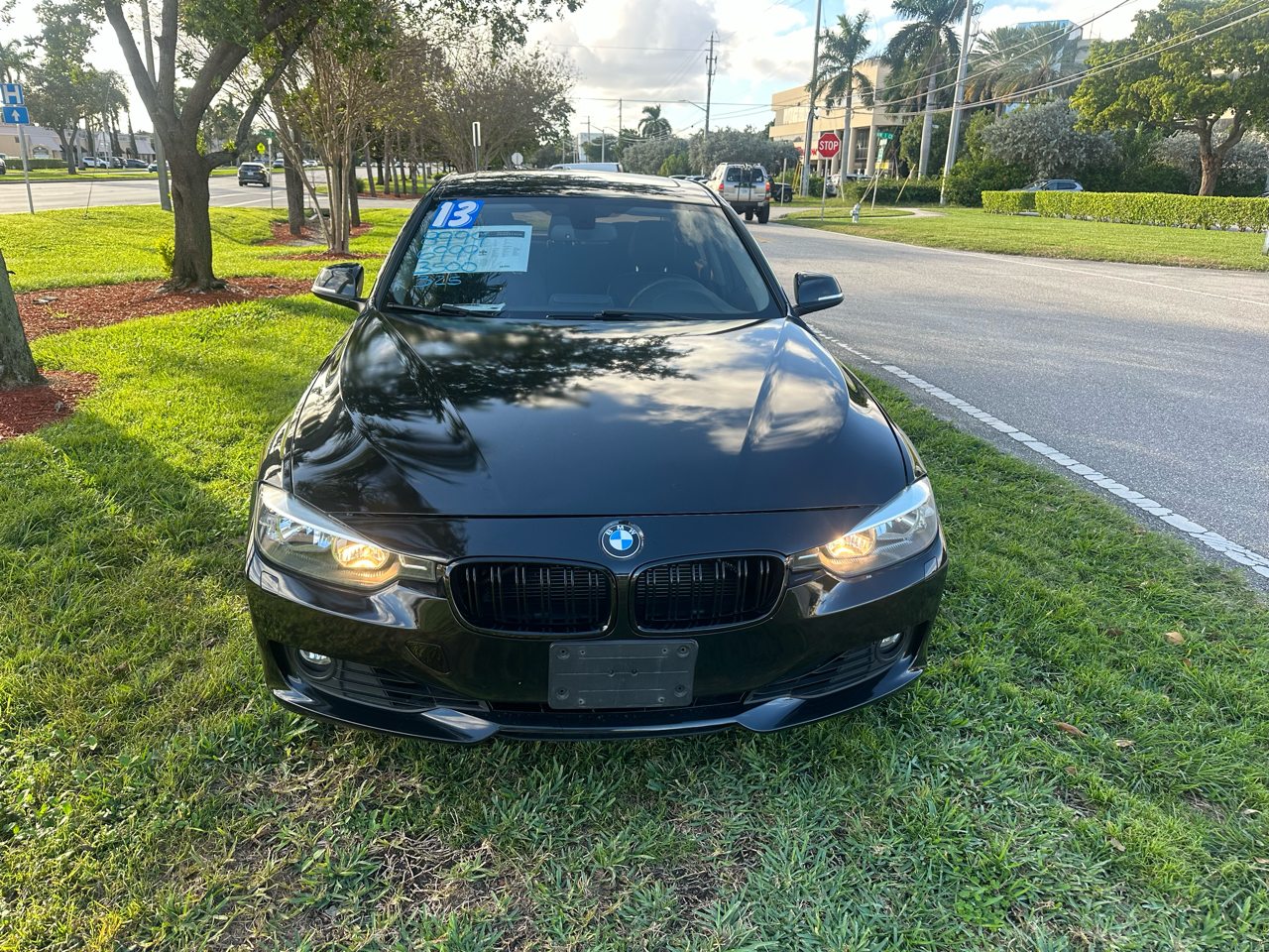 BMW 3-Series 328i xDrive Sedan 2013