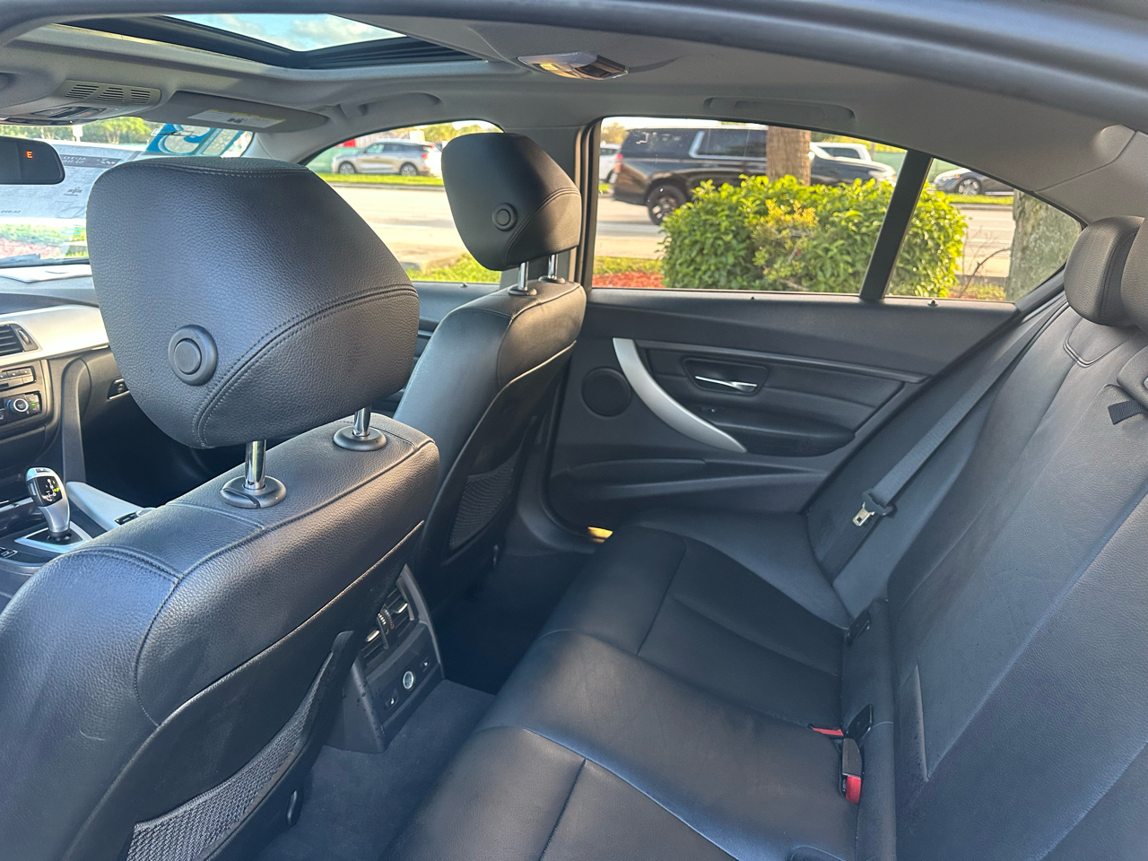 BMW 3-Series 328i xDrive Sedan 2013