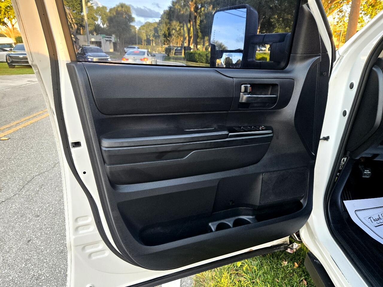 Toyota Tundra SR5 4.6L V8 Double Cab 2WD 2015