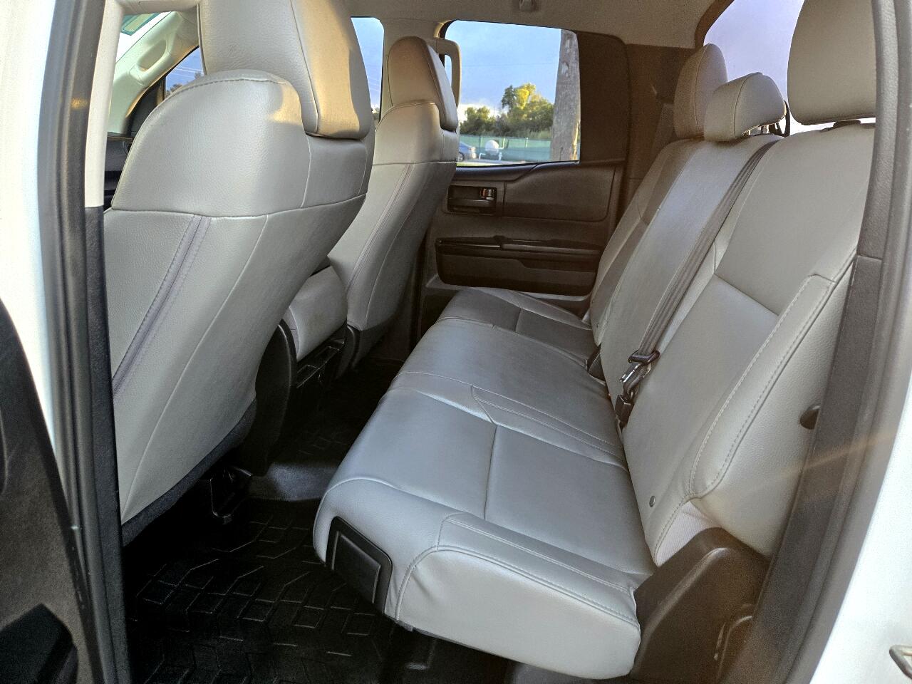 Toyota Tundra SR5 4.6L V8 Double Cab 2WD 2015