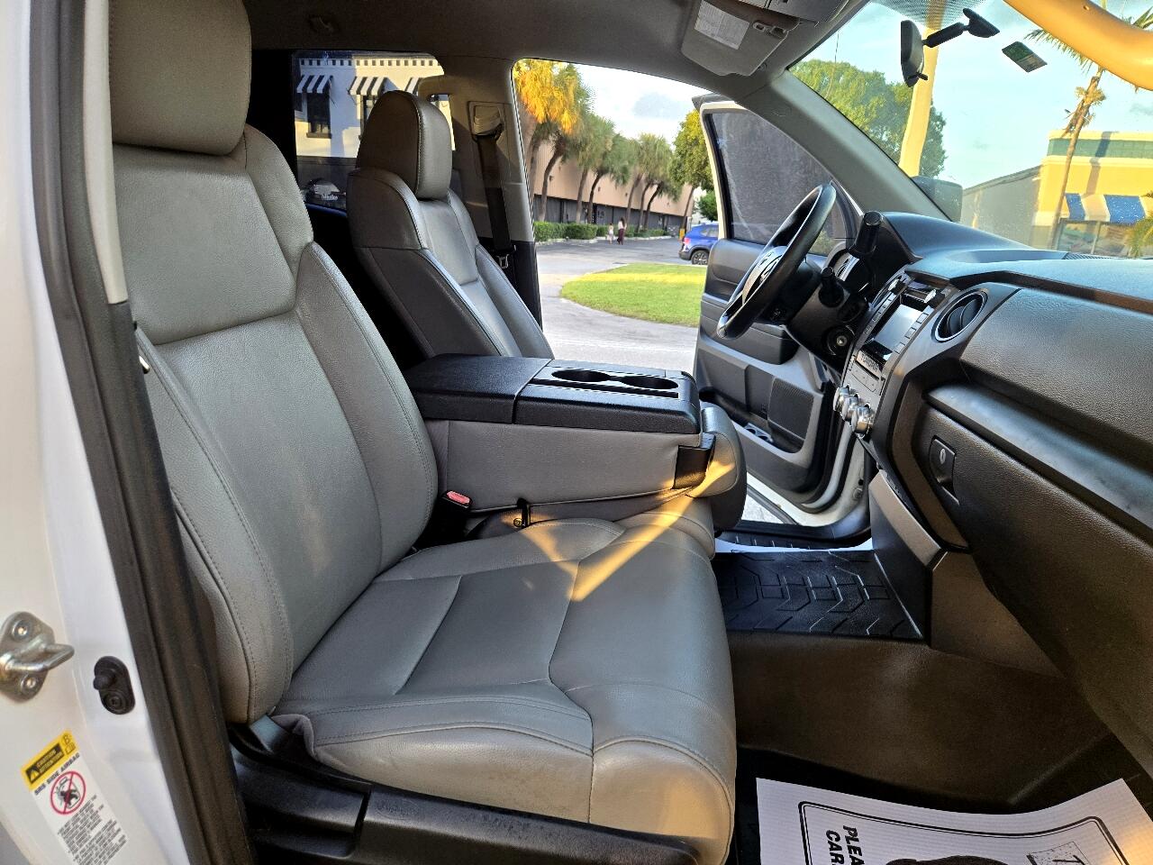 Toyota Tundra SR5 4.6L V8 Double Cab 2WD 2015