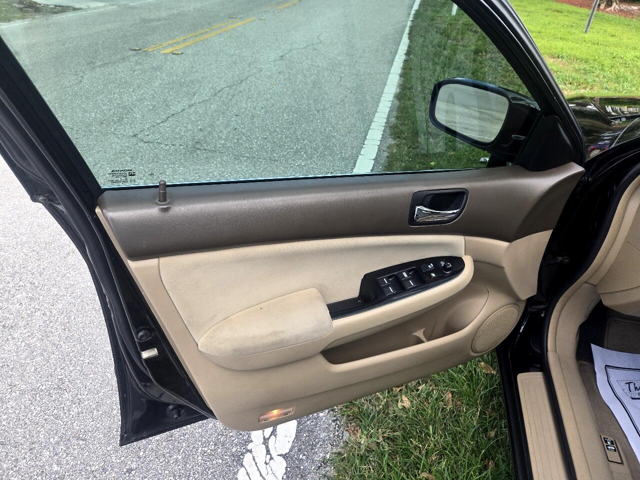 Honda Accord LX SE Sedan AT 2006