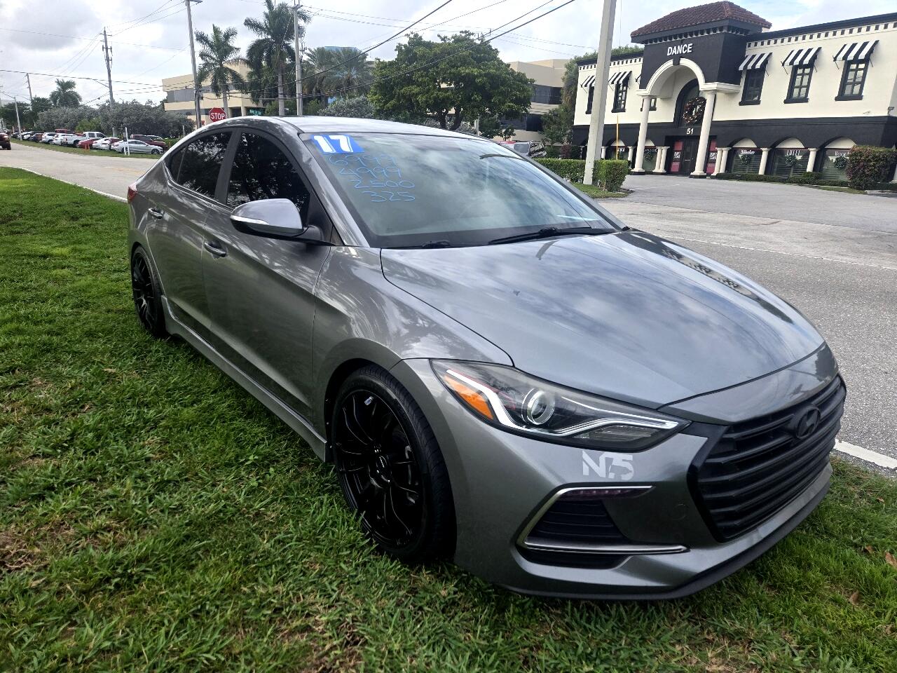 Hyundai Elantra 6AT 2017