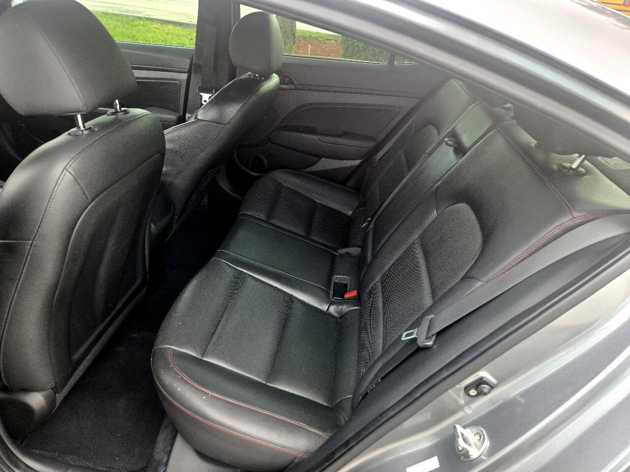 Hyundai Elantra 6AT 2017