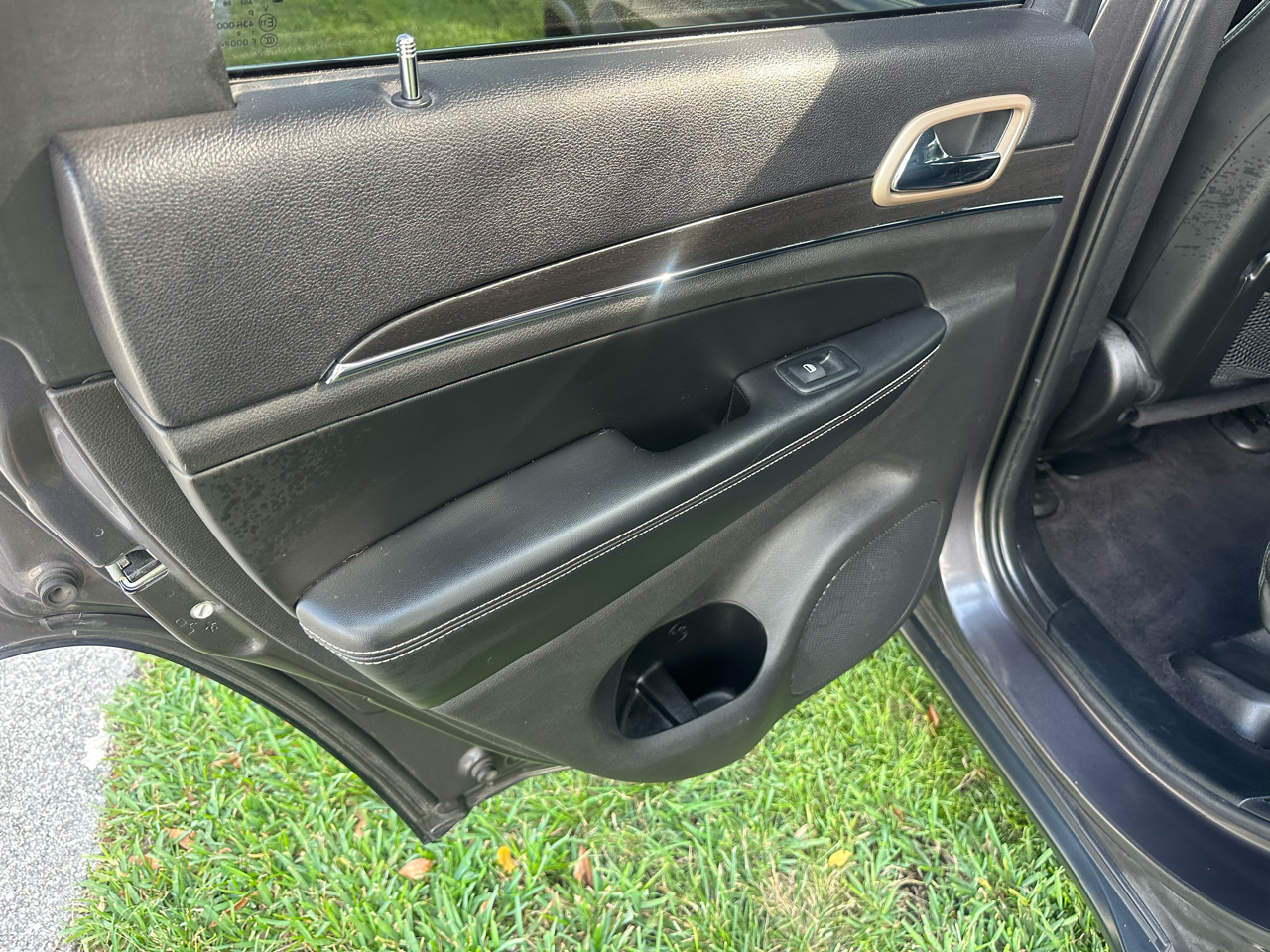 Jeep Grand Cherokee Limited 2WD 2017