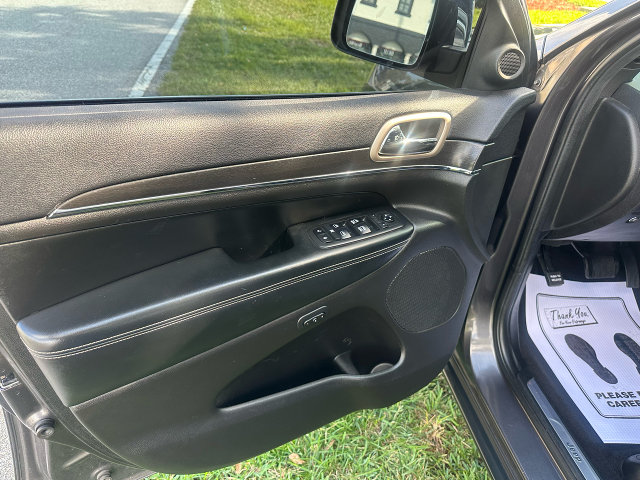 Jeep Grand Cherokee Limited 2WD 2017