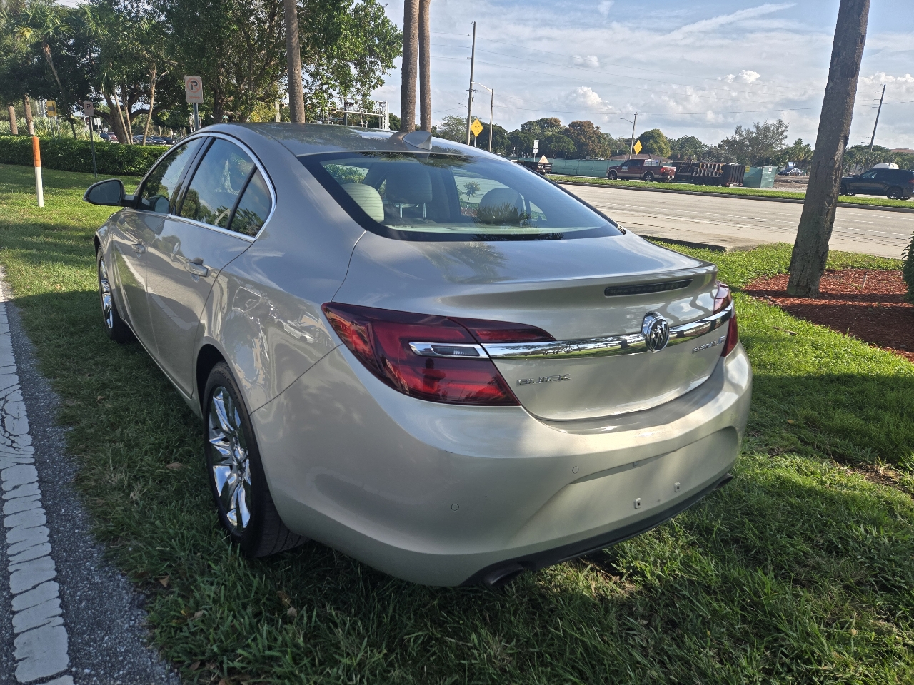 Buick Regal Premium II 2016