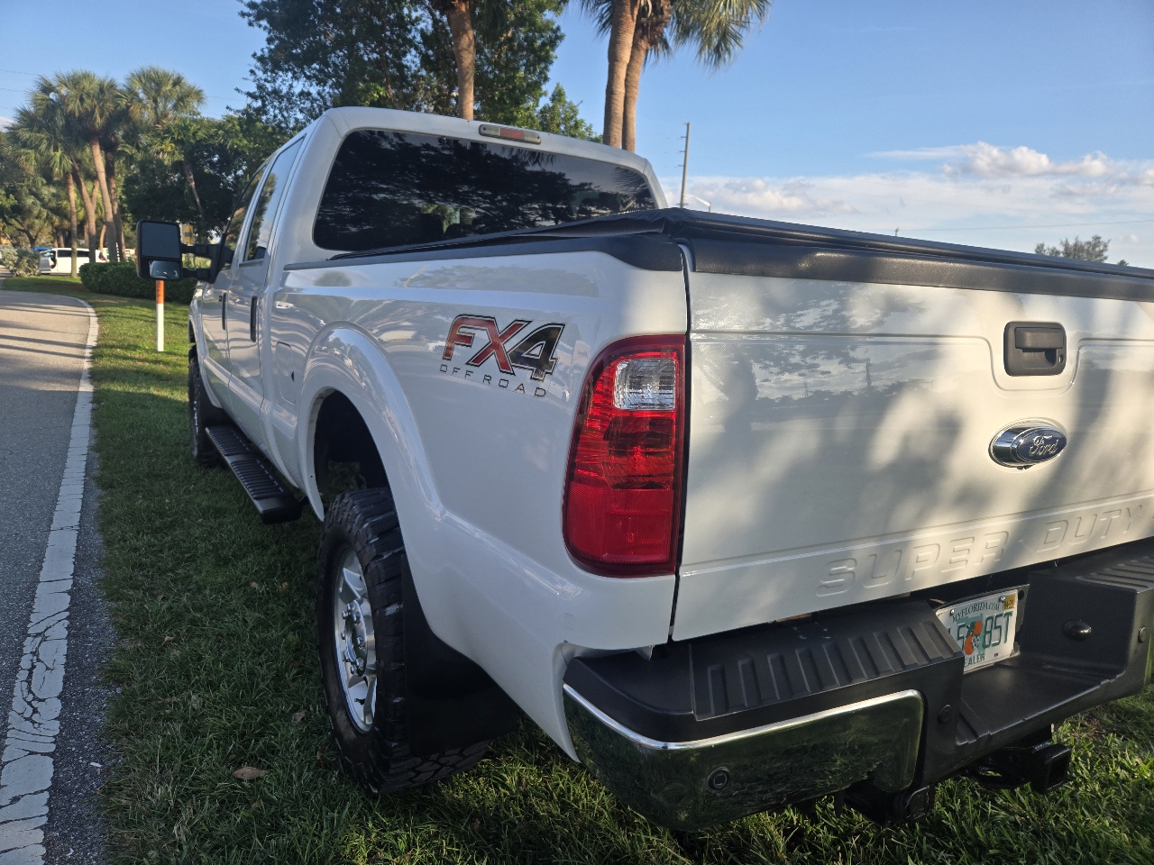 Ford F-350 SD XLT Crew Cab Long Bed 4WD 2014