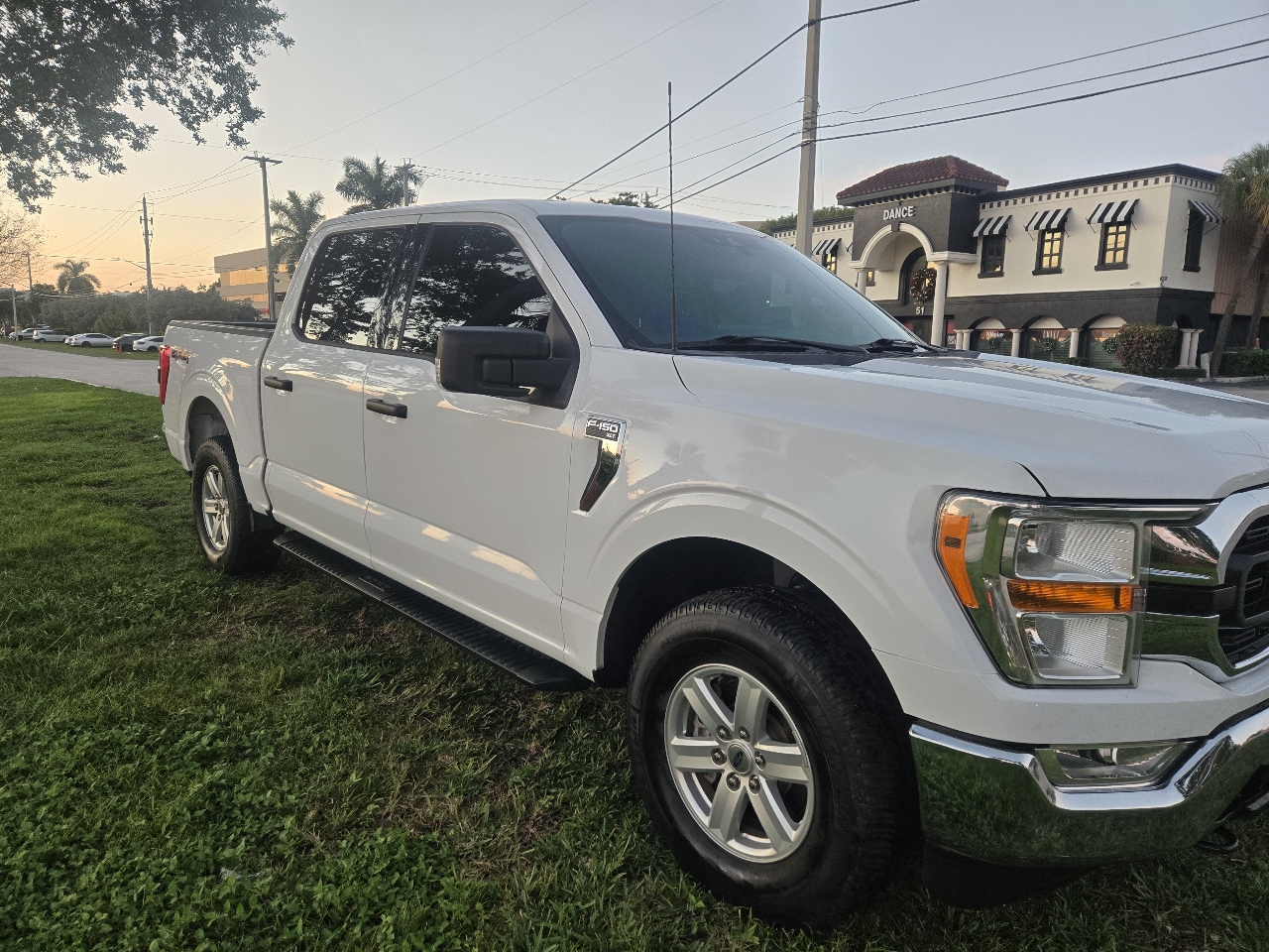 Ford F-150 King-Ranch SuperCrew 5.5-ft. 2WD 2021