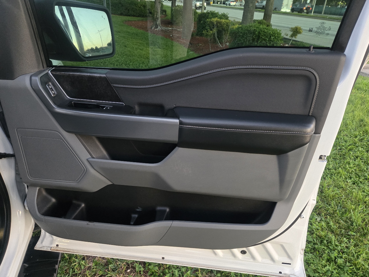 Ford F-150 King-Ranch SuperCrew 5.5-ft. 2WD 2021