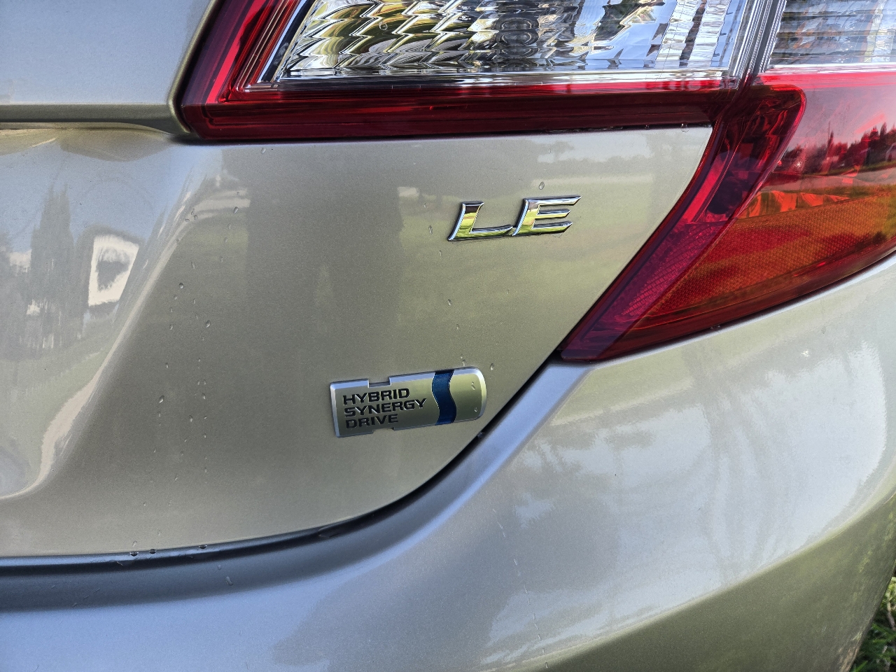 Toyota Camry Hybrid XLE 2014