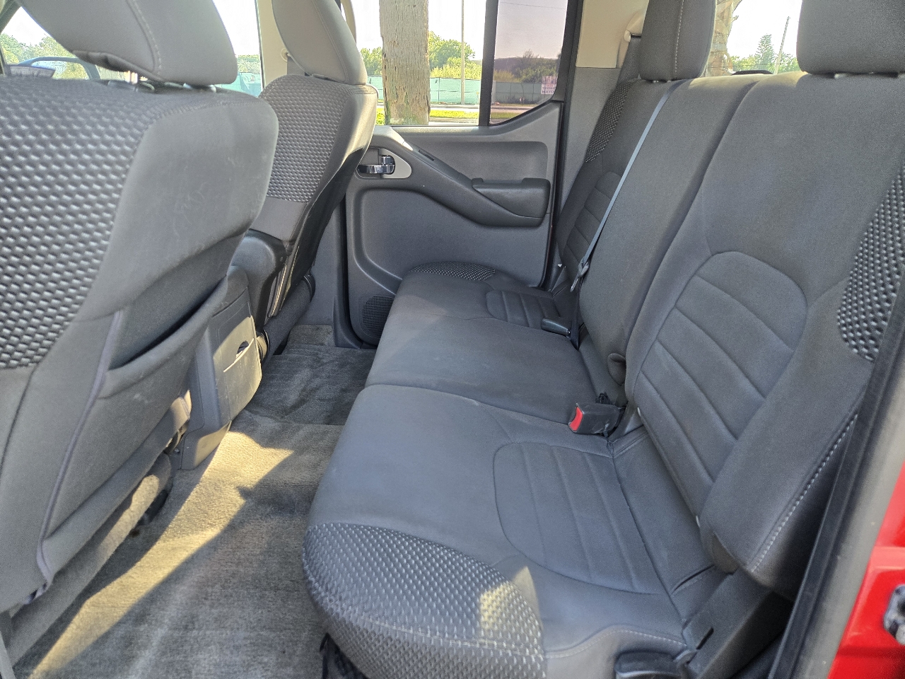 Nissan Frontier S Crew Cab 2WD 2012