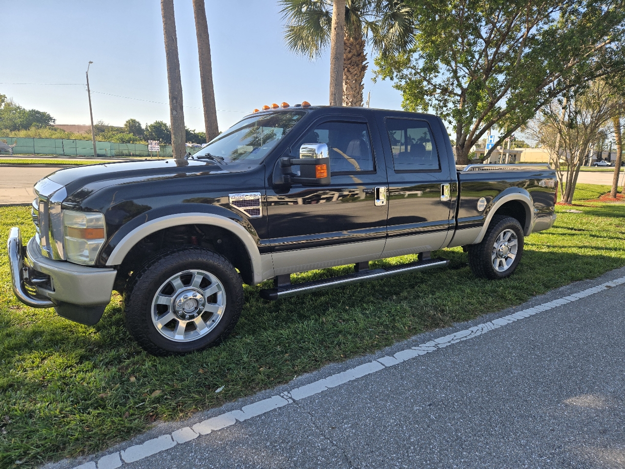 Ford F-250 SD XLT Crew Cab Long Bed 4WD 2009