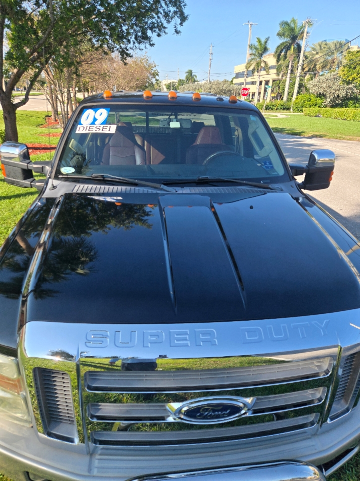 Ford F-250 SD XLT Crew Cab Long Bed 4WD 2009