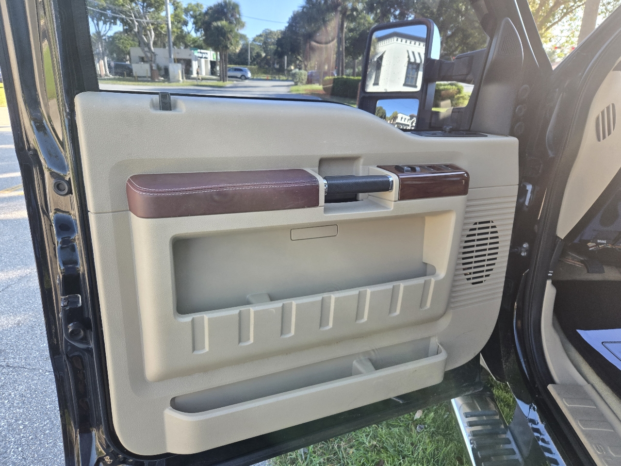 Ford F-250 SD XLT Crew Cab Long Bed 4WD 2009