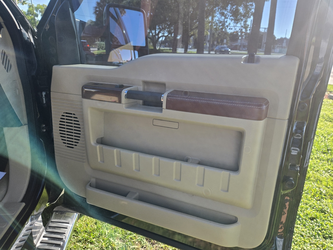 Ford F-250 SD XLT Crew Cab Long Bed 4WD 2009